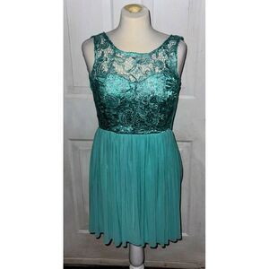 San Joy Party Dress Mint With Lace Top‎ Lightweight Skater Flowy Skirt 2/4 EUC